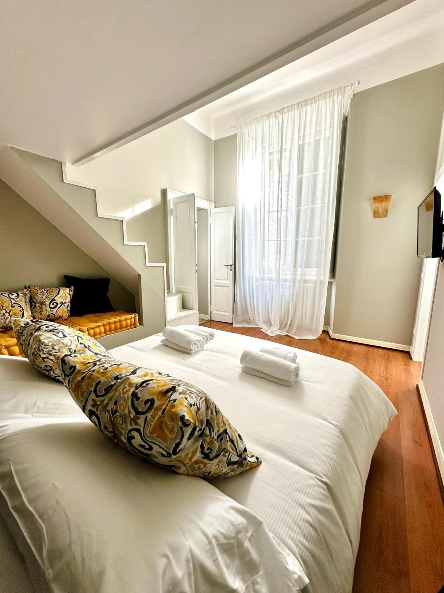 Nerino House, Elegante E Tranquillo Appartamento A 5 Minuti Dal Duomo 米兰 外观 照片